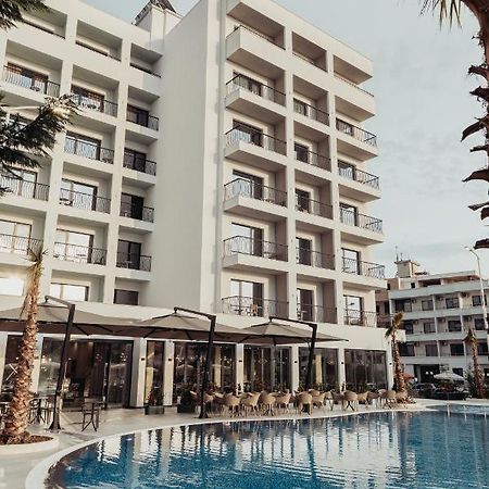 Delight Hotel & Spa Golem  Luaran gambar