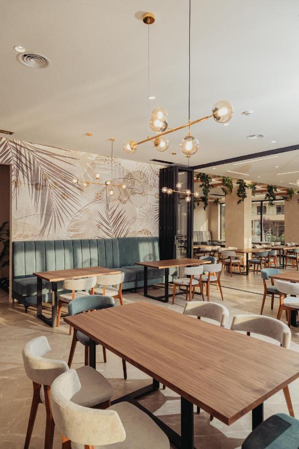 Delight Hotel & Spa Golem  Luaran gambar